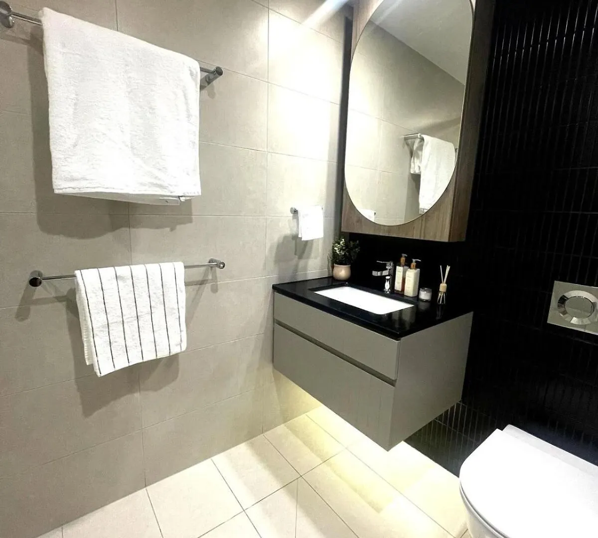 Best Riverview 1 Bed Luxury Apartment Brisbane 0*,  Australia
