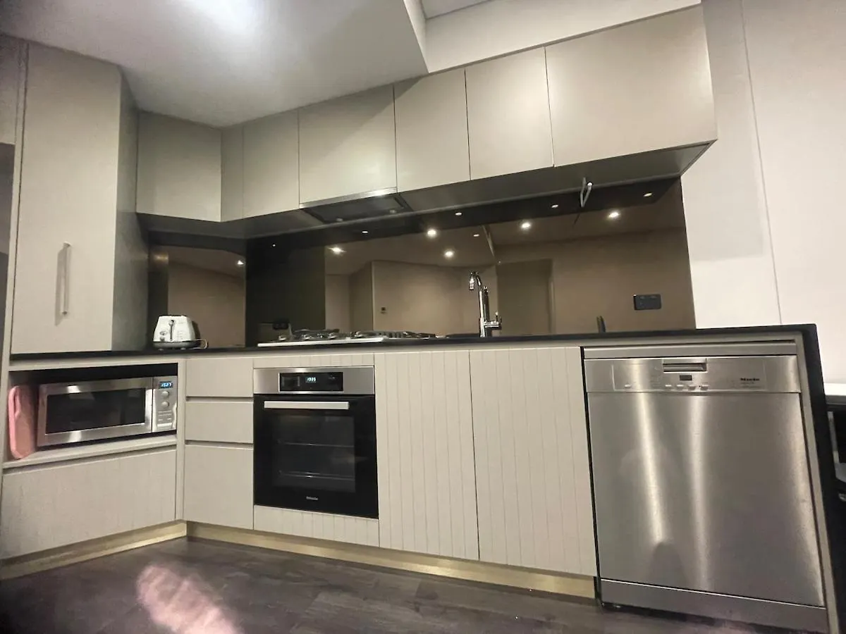 Best Riverview 1 Bed Luxury Apartment Brisbane