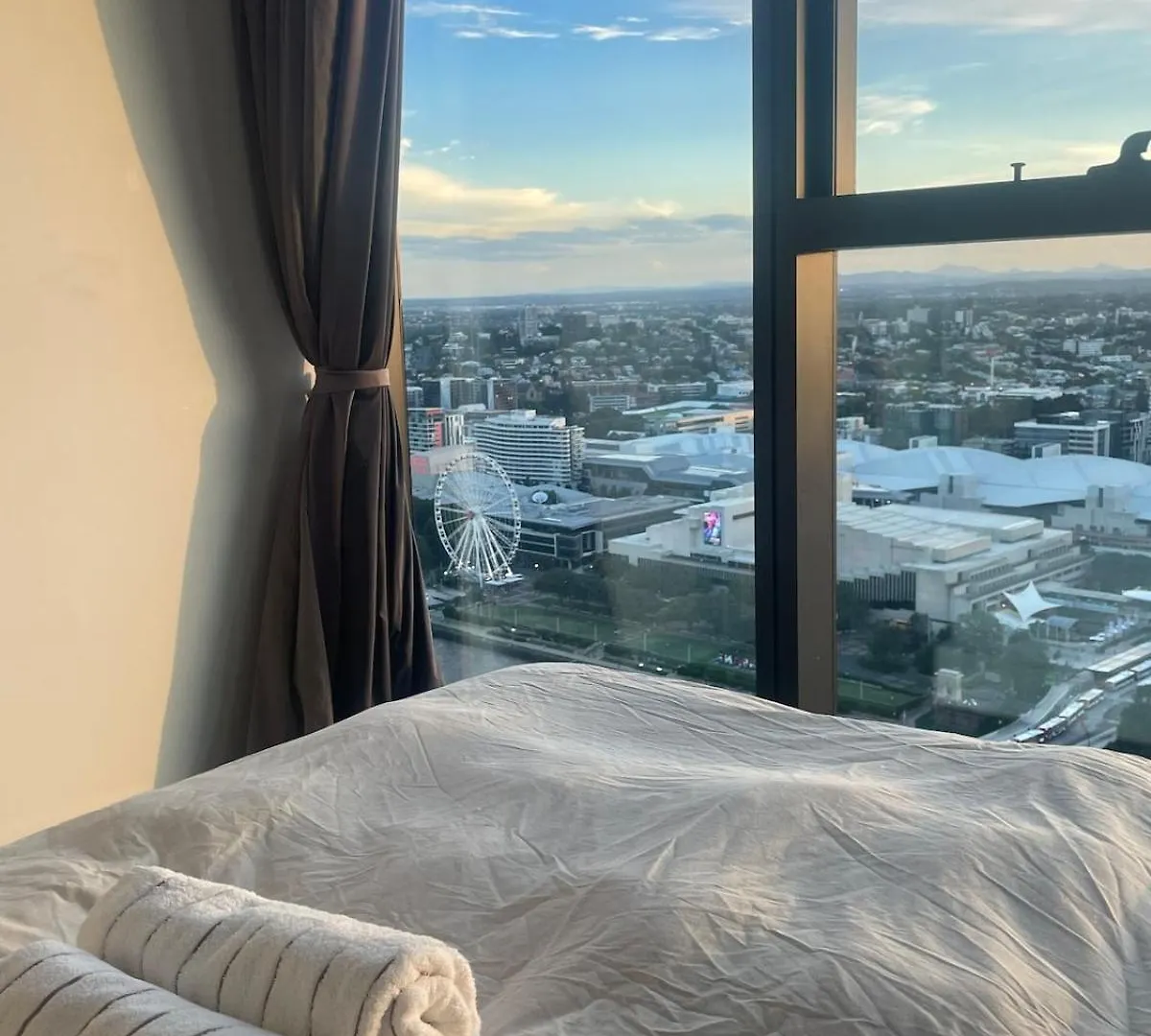 Best Riverview 1 Bed Luxury Apartment Brisbane