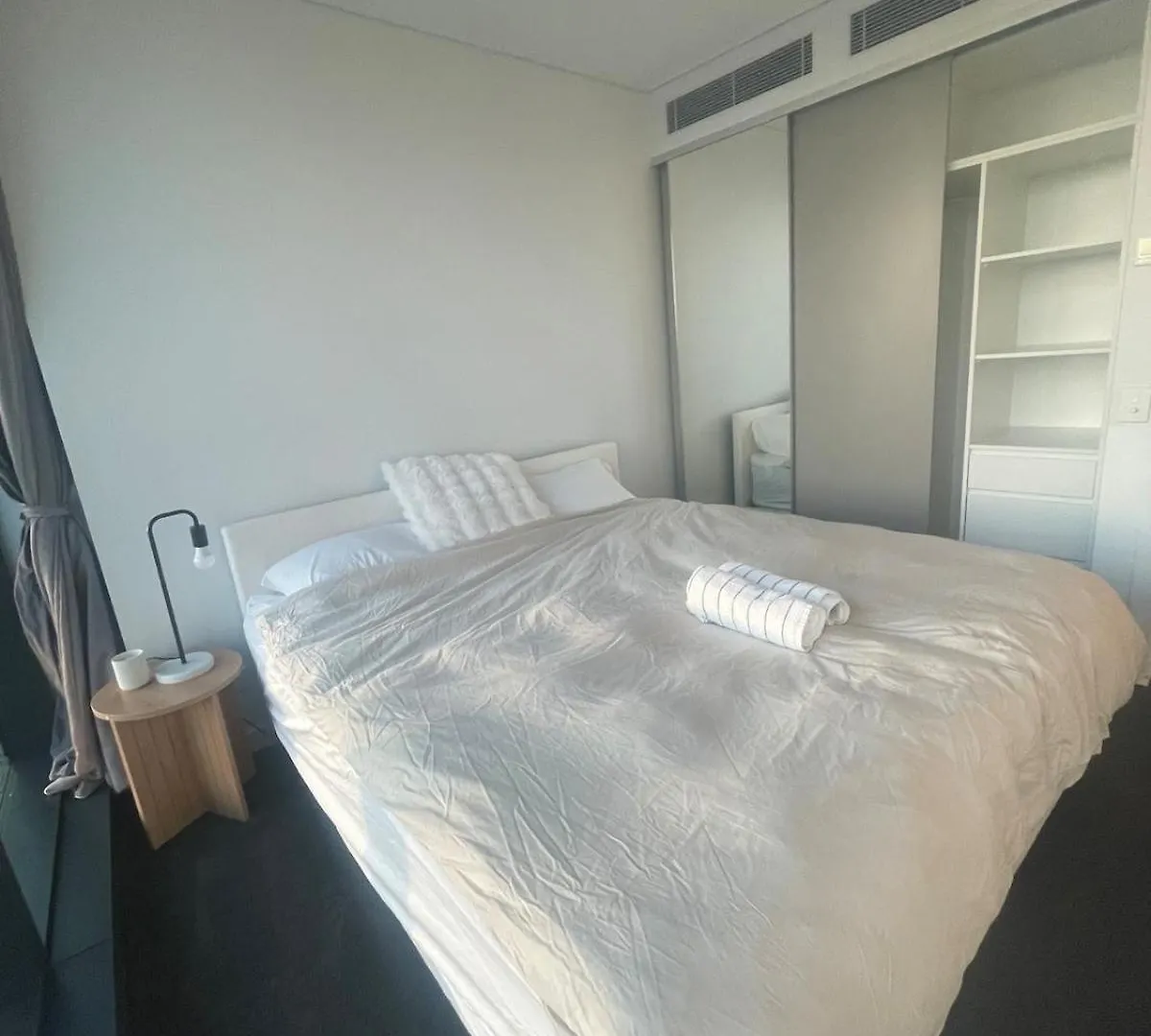 Best Riverview 1 Bed Luxury Apartment Brisbane